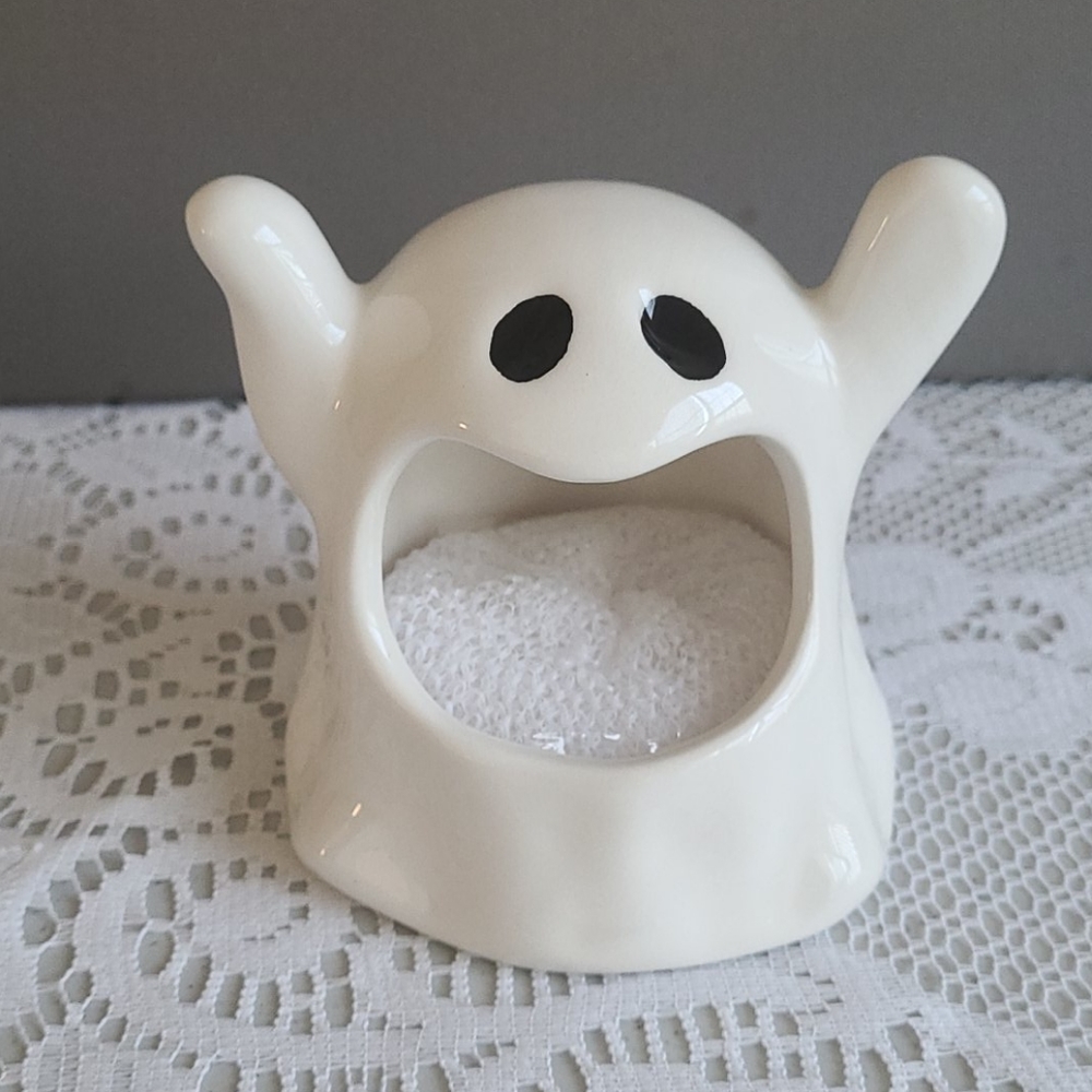 Ghost Sponge Holder